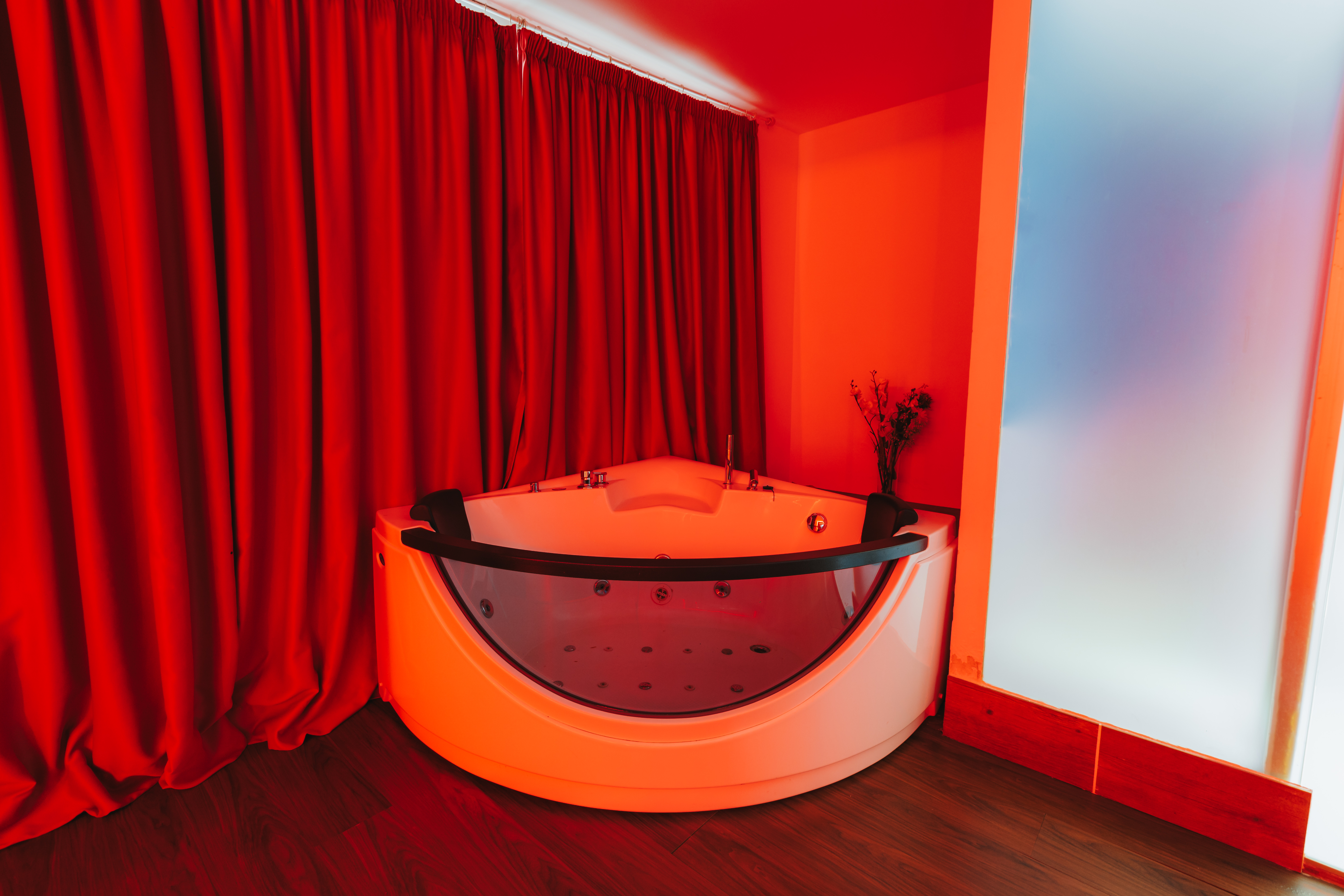 Jacuzzi Room